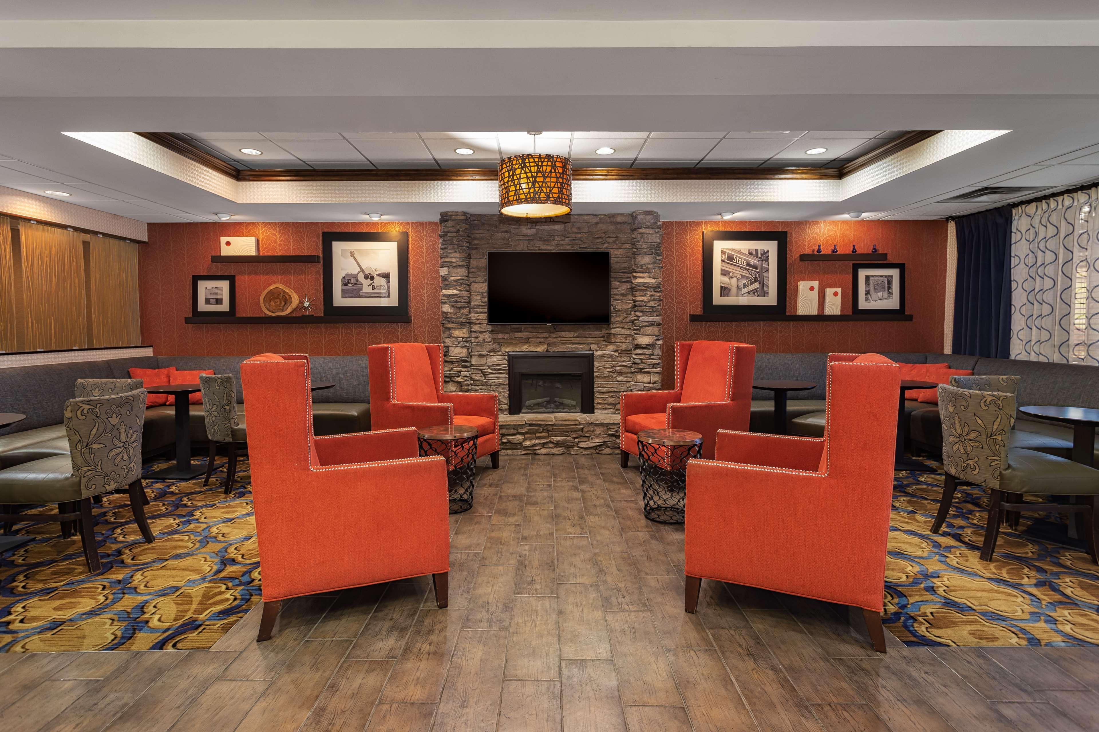 Hampton Inn Bristol Esterno foto