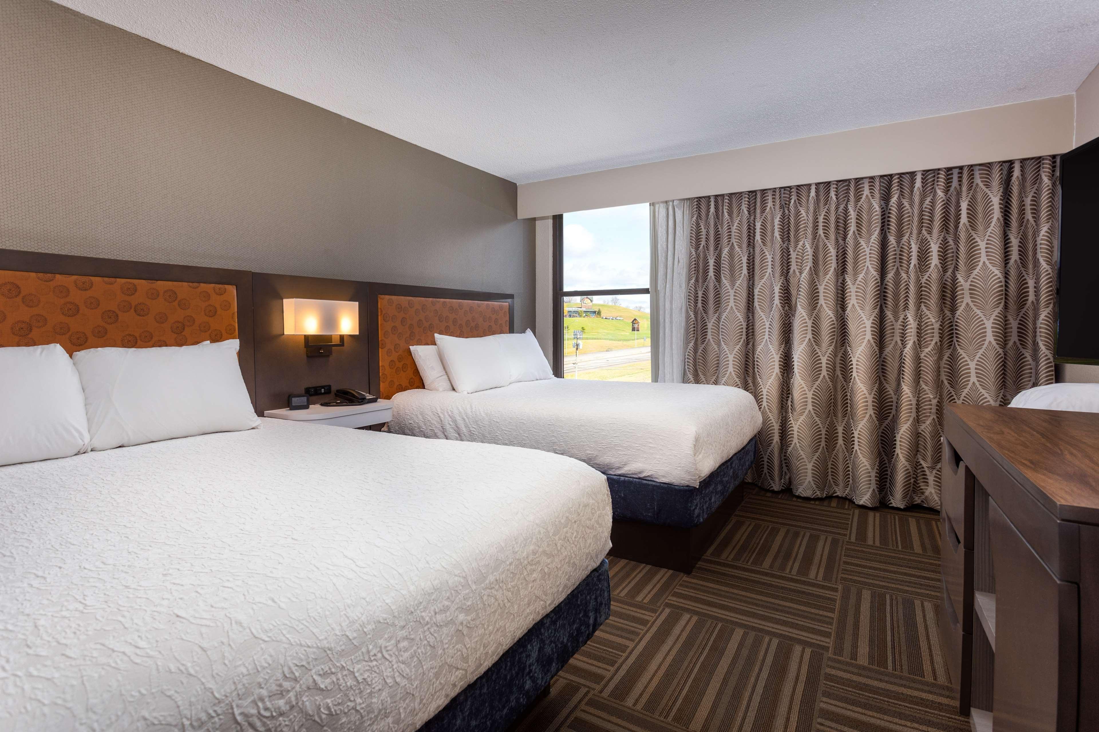 Hampton Inn Bristol Esterno foto
