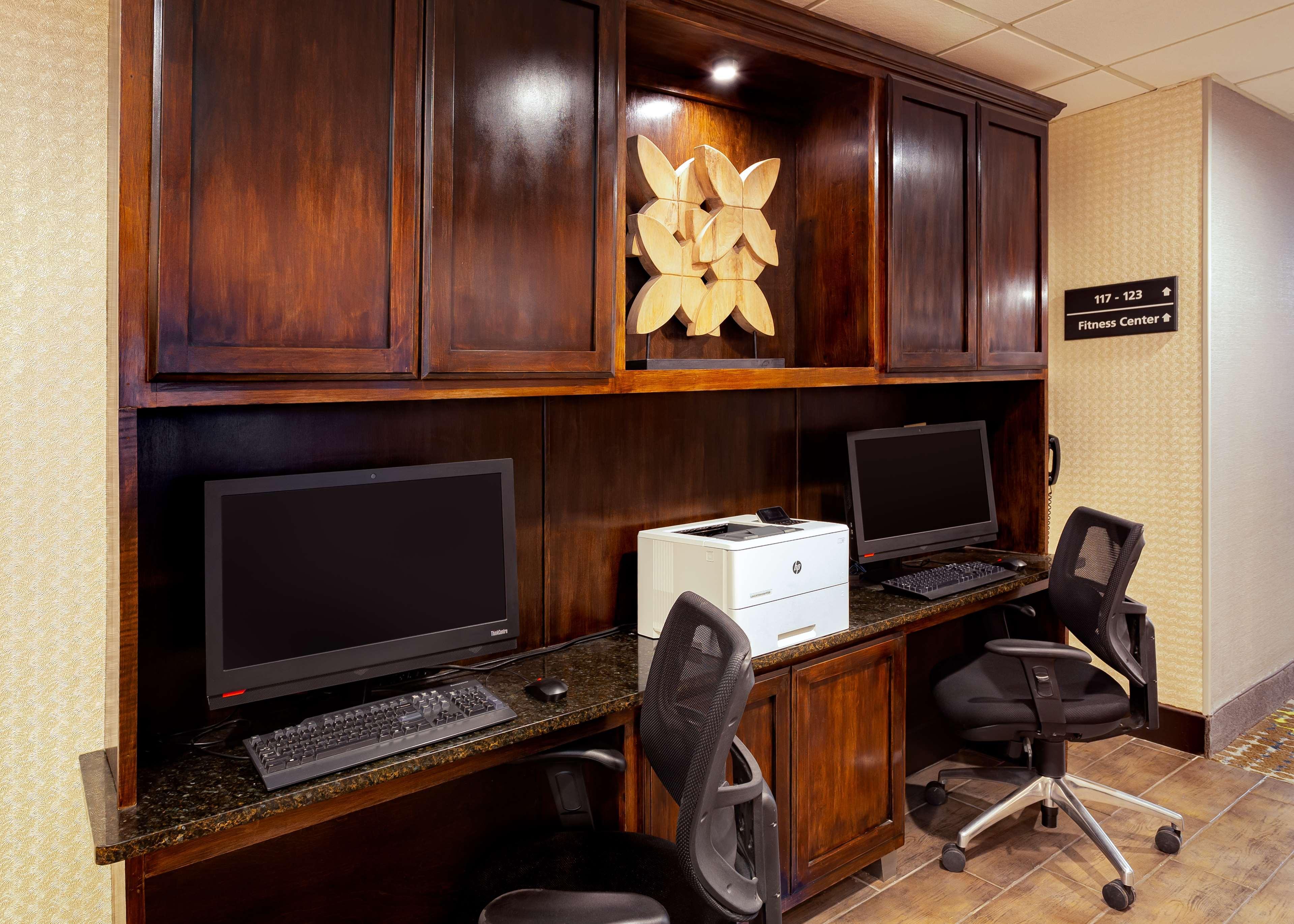 Hampton Inn Bristol Esterno foto